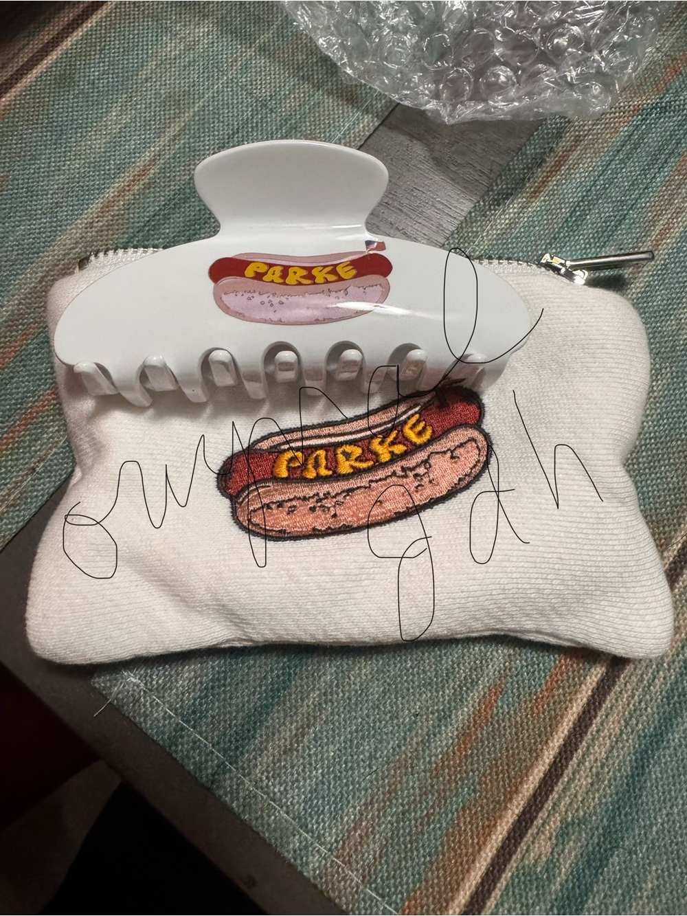 Parke White Hot Dog Patch Claw Clip - White SOLD OUT!